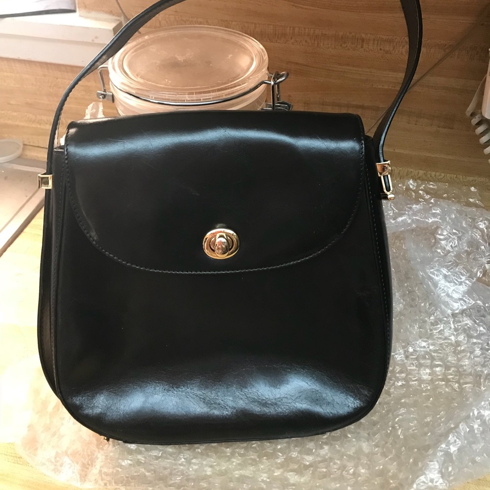 Hobo brand Vintage Mailbox Leather Purse